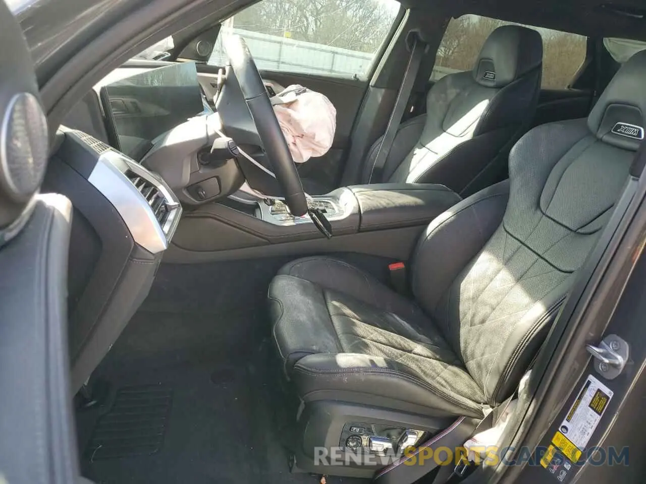 7 fotografías del automóvil dañado 5YM23CS09P9S54169 BMW XM 2023