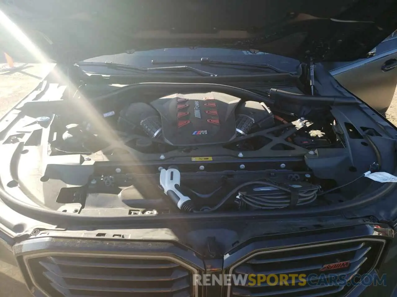 12 fotografías del automóvil dañado 5YM33CS07R9U67614 BMW XM LABEL 2024