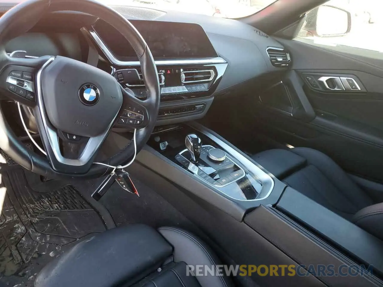 8 fotografías del automóvil dañado WBAHF3C05MWX36897 BMW Z4 2021