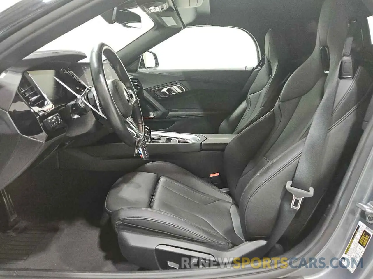 7 fotografías del automóvil dañado WBAHF3C04SWY38592 BMW Z4 2025