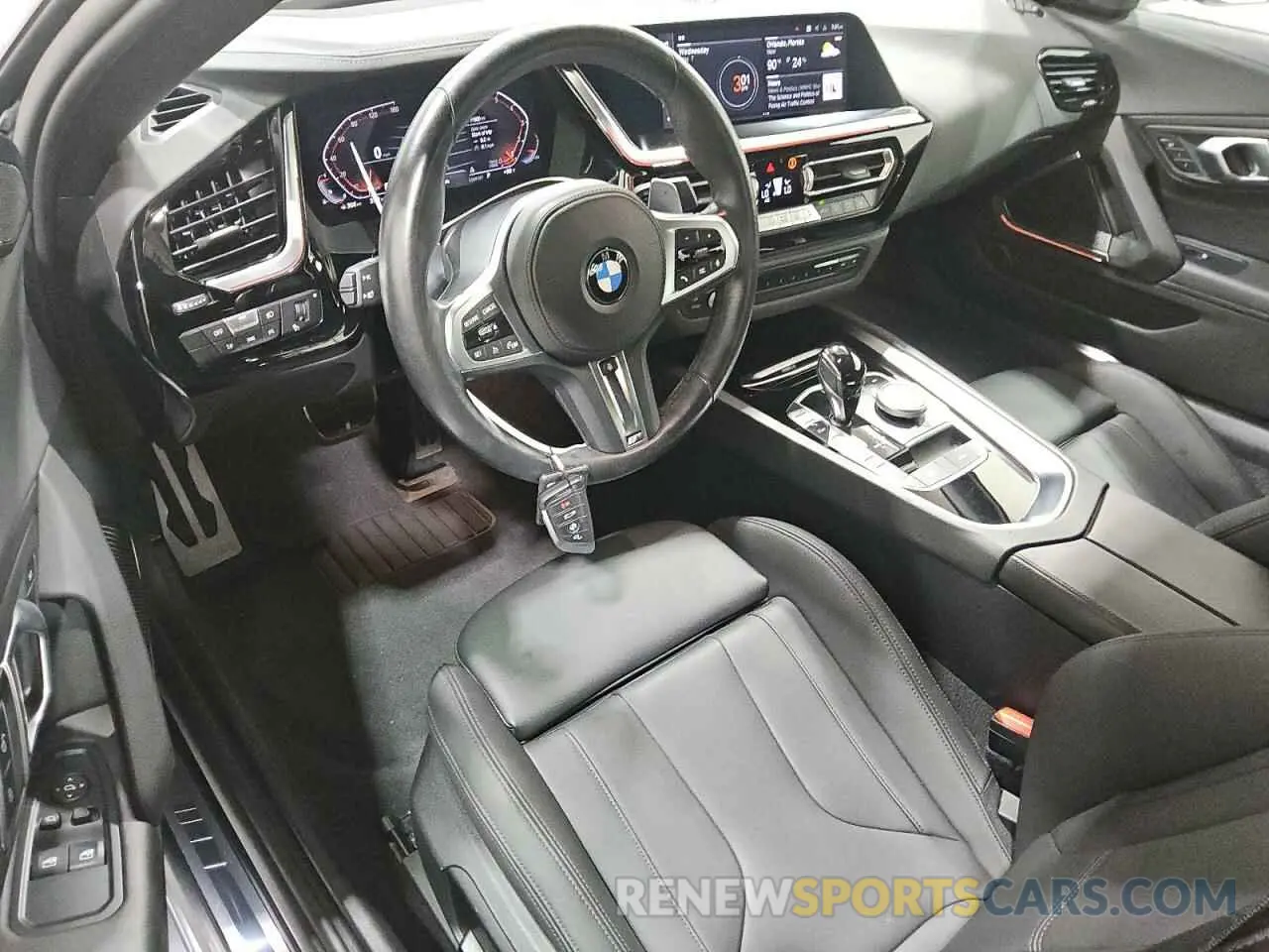 8 fotografías del automóvil dañado WBAHF3C04SWY38592 BMW Z4 2025