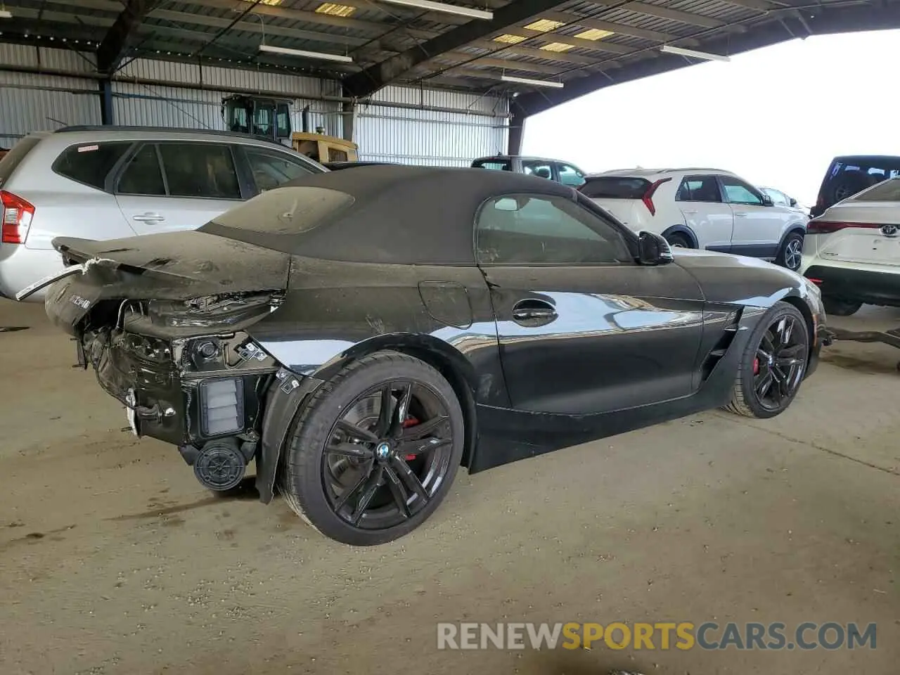 3 fotografías del automóvil dañado WBAHF9C05SWY43531 BMW Z4 2025
