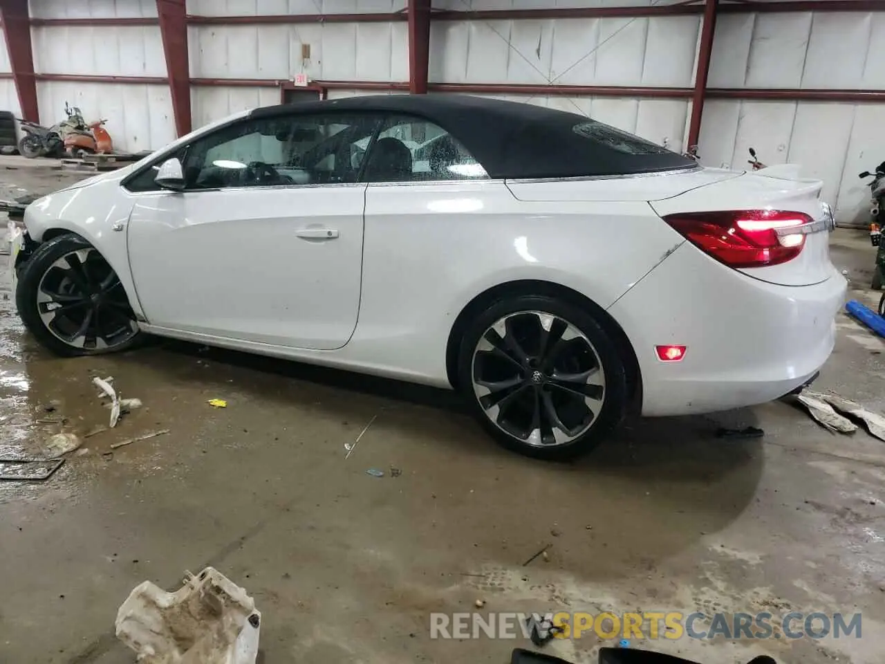 2 fotografías del automóvil dañado W04WH3N52KG304914 BUICK CASCADA 2019