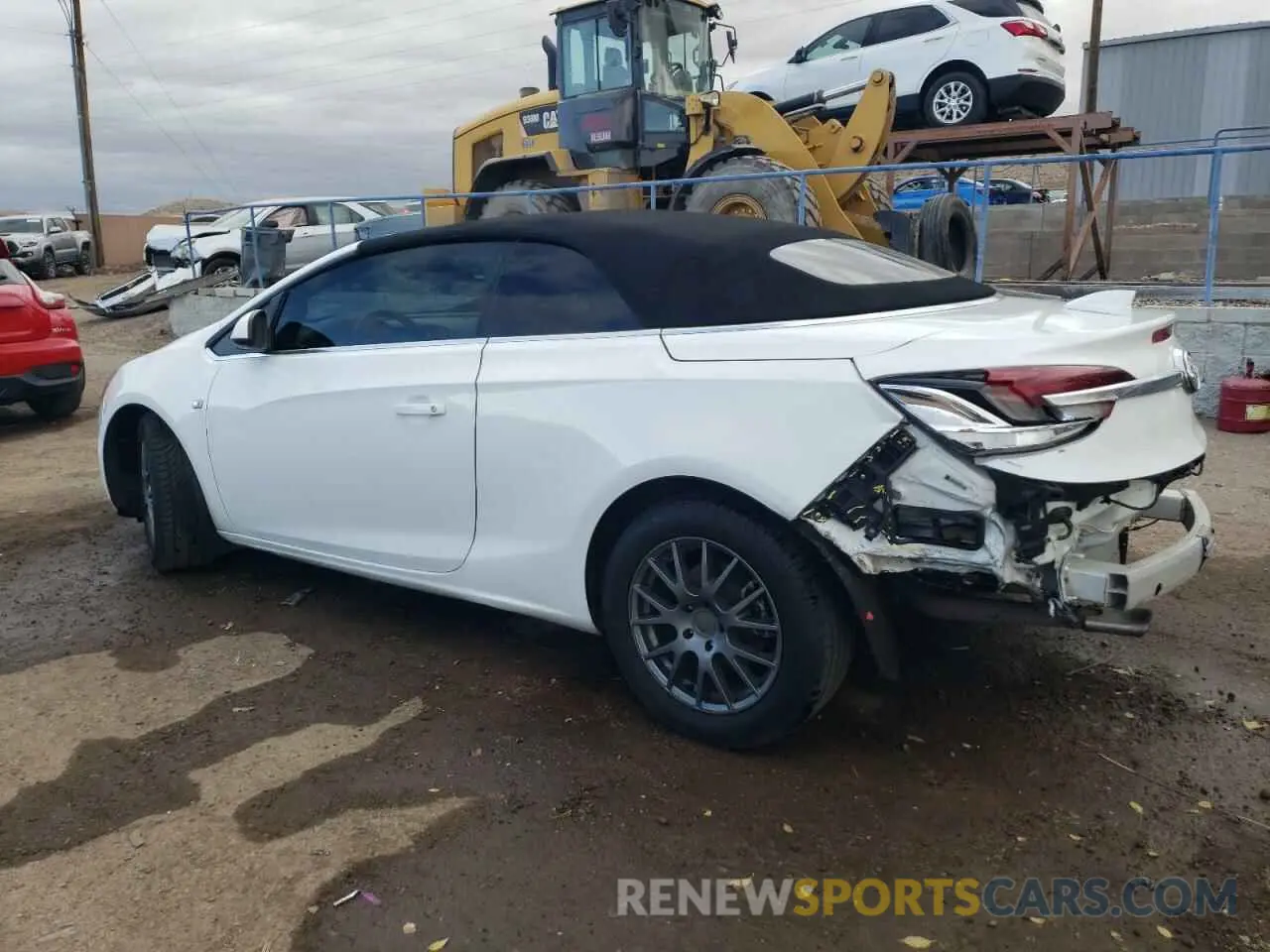 2 fotografías del automóvil dañado W04WH3N52KG367902 BUICK CASCADA 2019
