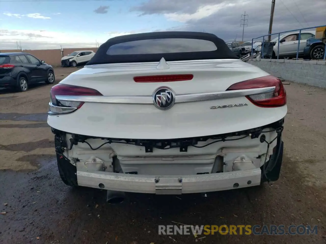 6 fotografías del automóvil dañado W04WH3N52KG367902 BUICK CASCADA 2019