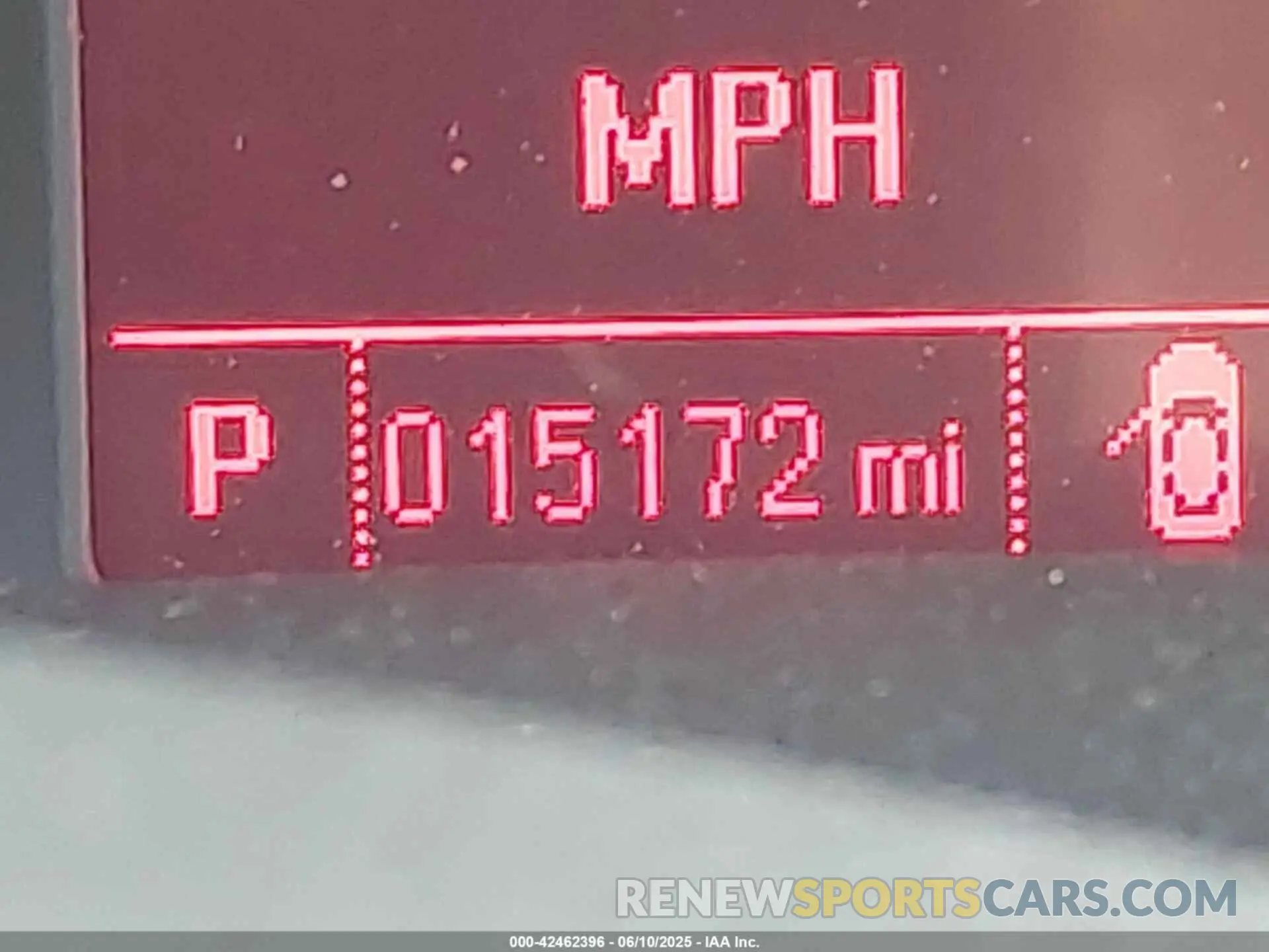 15 fotografías del automóvil dañado W04WH3N56KG317827 BUICK CASCADA 2019