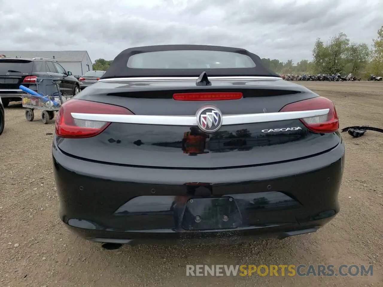 6 fotografías del automóvil dañado W04WH3N58KG300205 BUICK CASCADA 2019