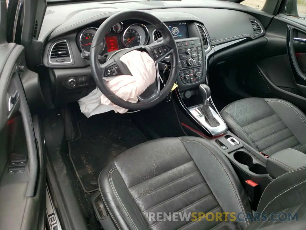 8 fotografías del automóvil dañado W04WH3N58KG300205 BUICK CASCADA 2019
