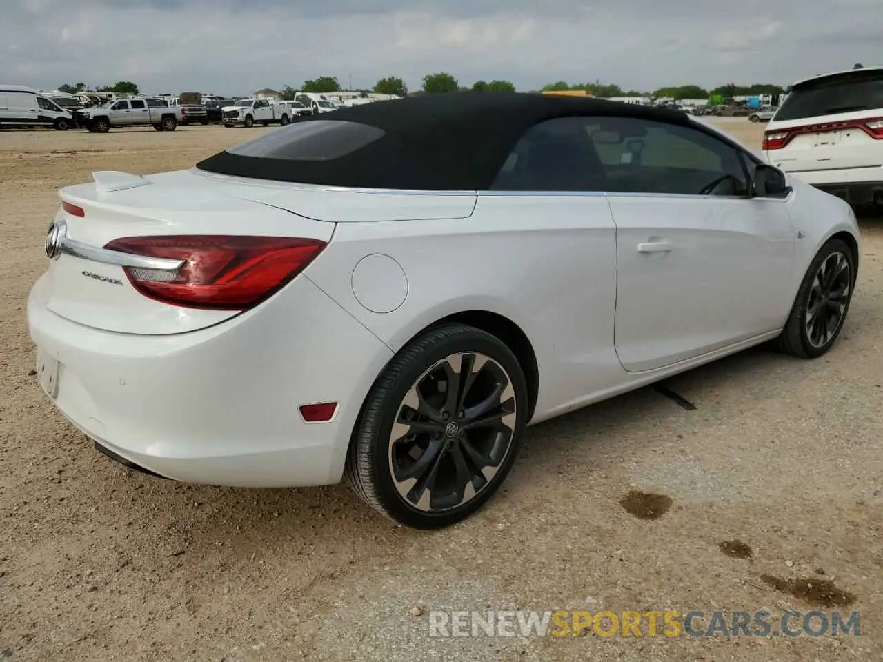 3 fotografías del automóvil dañado W04WH3N58KG344348 BUICK CASCADA 2019