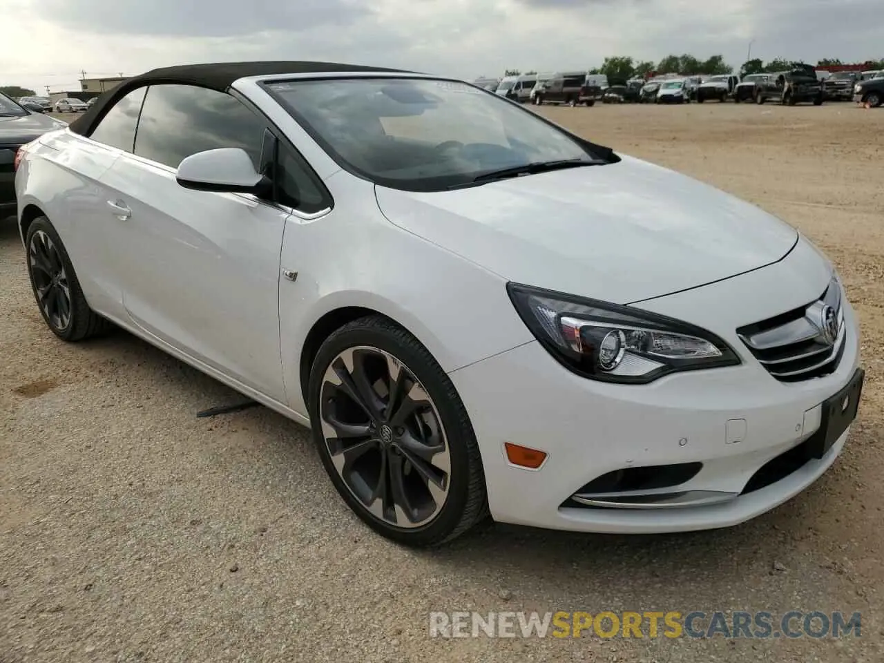 4 fotografías del automóvil dañado W04WH3N58KG344348 BUICK CASCADA 2019