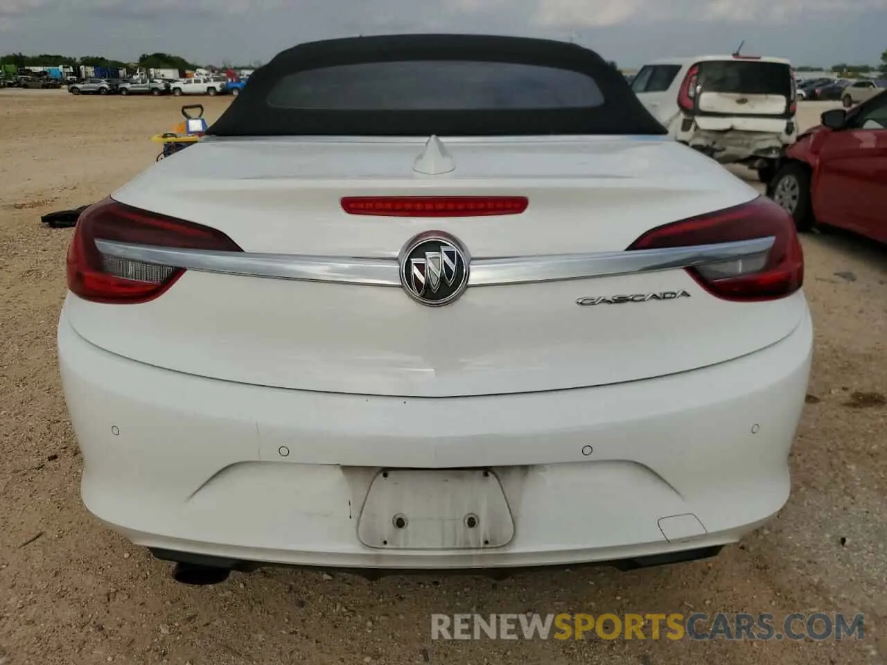 6 fotografías del automóvil dañado W04WH3N58KG344348 BUICK CASCADA 2019