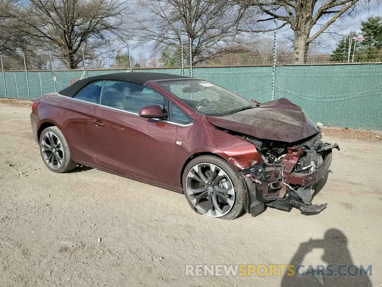4 fotografías del automóvil dañado W04WH3N5XKG351544 BUICK CASCADA 2019
