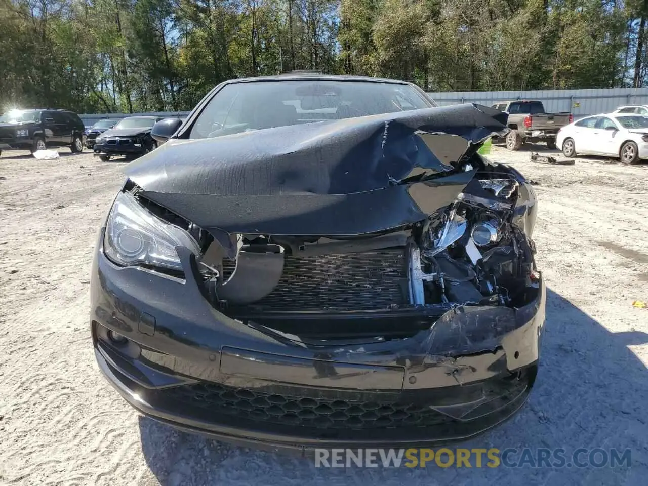 5 fotografías del automóvil dañado W04WJ3N5XKG332318 BUICK CASCADA 2019