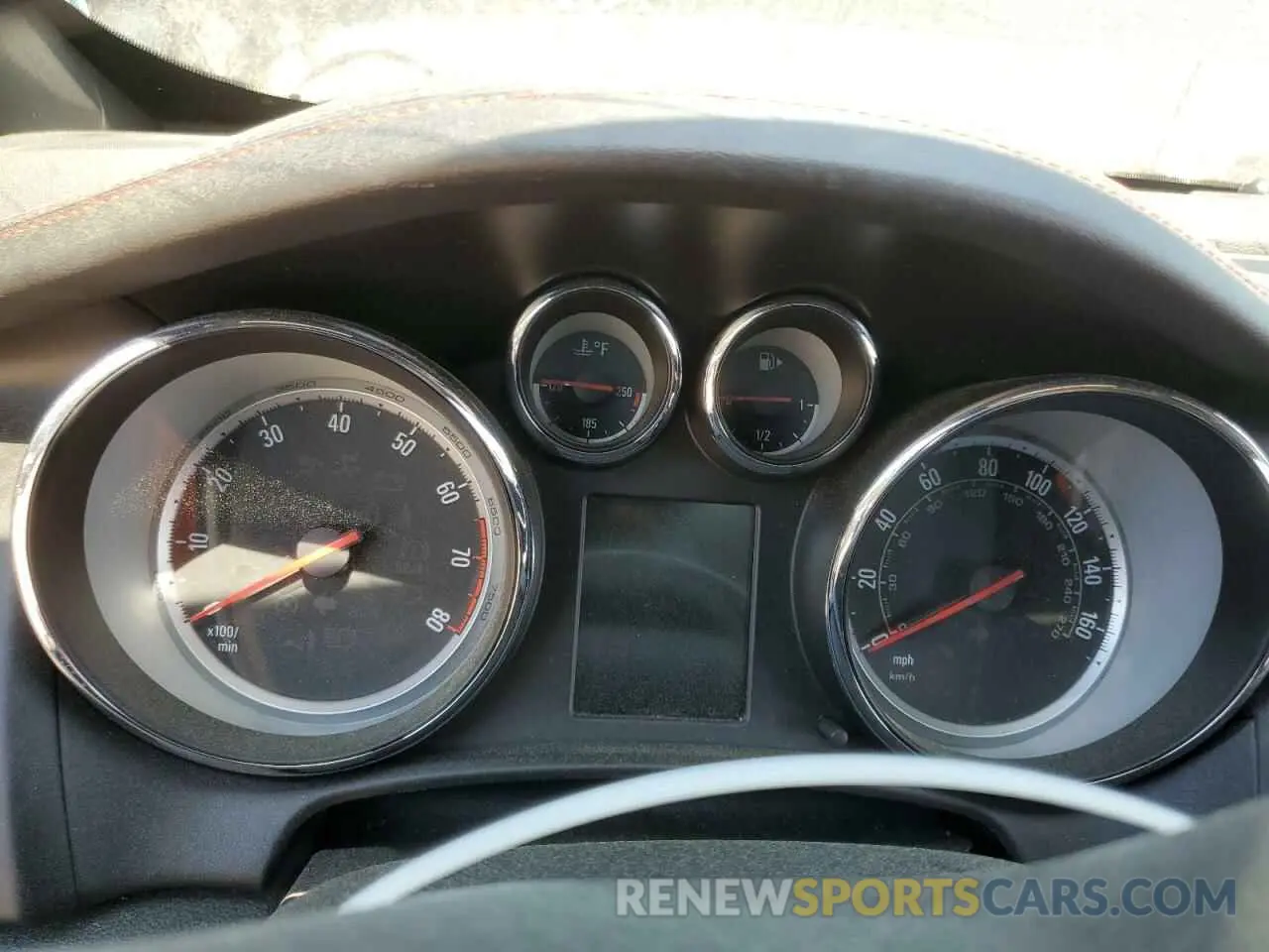 9 fotografías del automóvil dañado W04WJ3N5XKG332318 BUICK CASCADA 2019