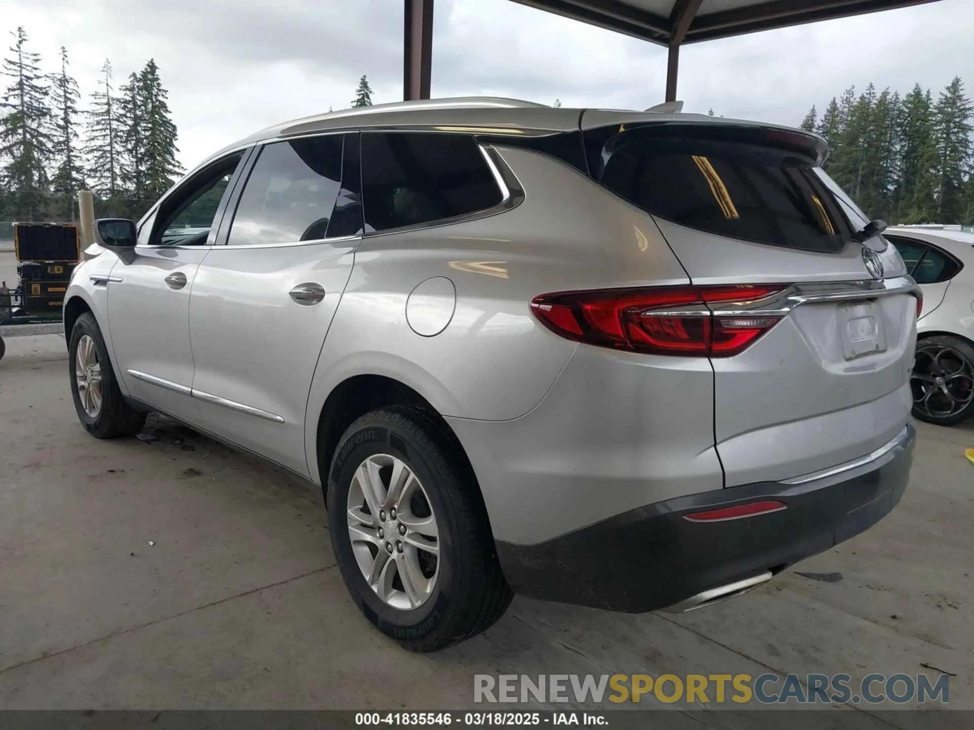 3 fotografías del automóvil dañado 5GAERBKW2KJ185689 BUICK ENCLAVE 2019