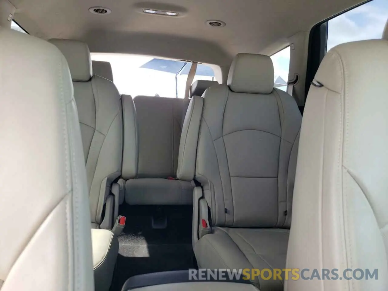 10 fotografías del automóvil dañado 5GAERBKW2KJ232672 BUICK ENCLAVE 2019