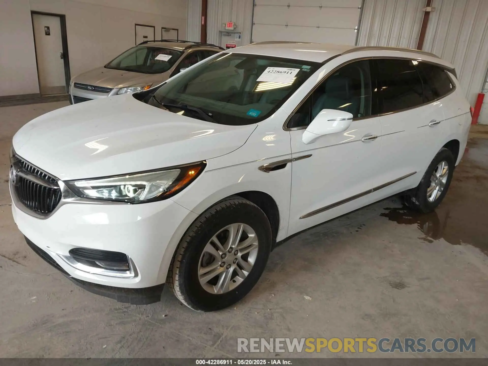 2 fotografías del automóvil dañado 5GAERBKW5KJ162844 BUICK ENCLAVE 2019