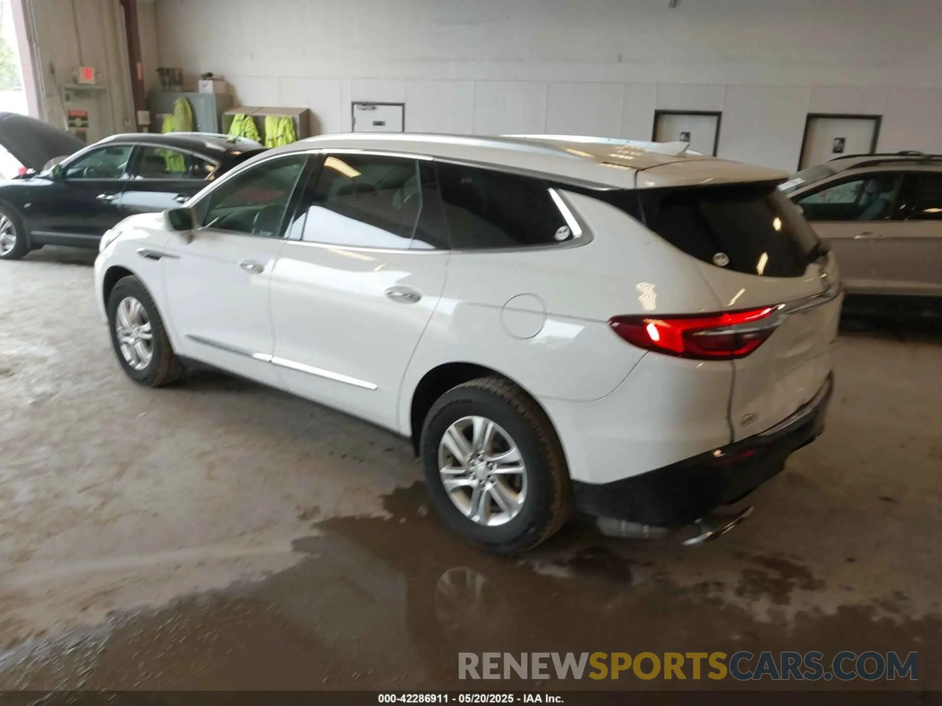 3 fotografías del automóvil dañado 5GAERBKW5KJ162844 BUICK ENCLAVE 2019