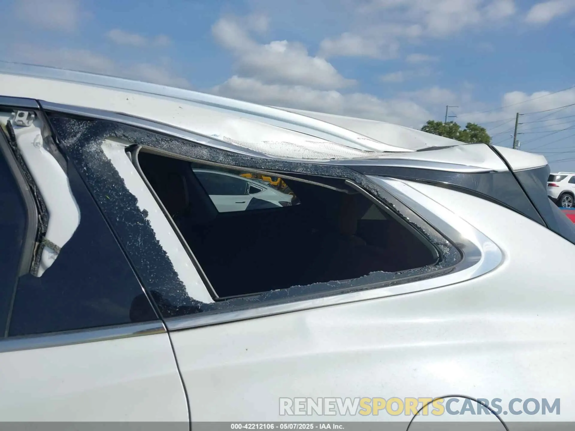 6 fotografías del automóvil dañado 5GAERBKW6KJ303162 BUICK ENCLAVE 2019