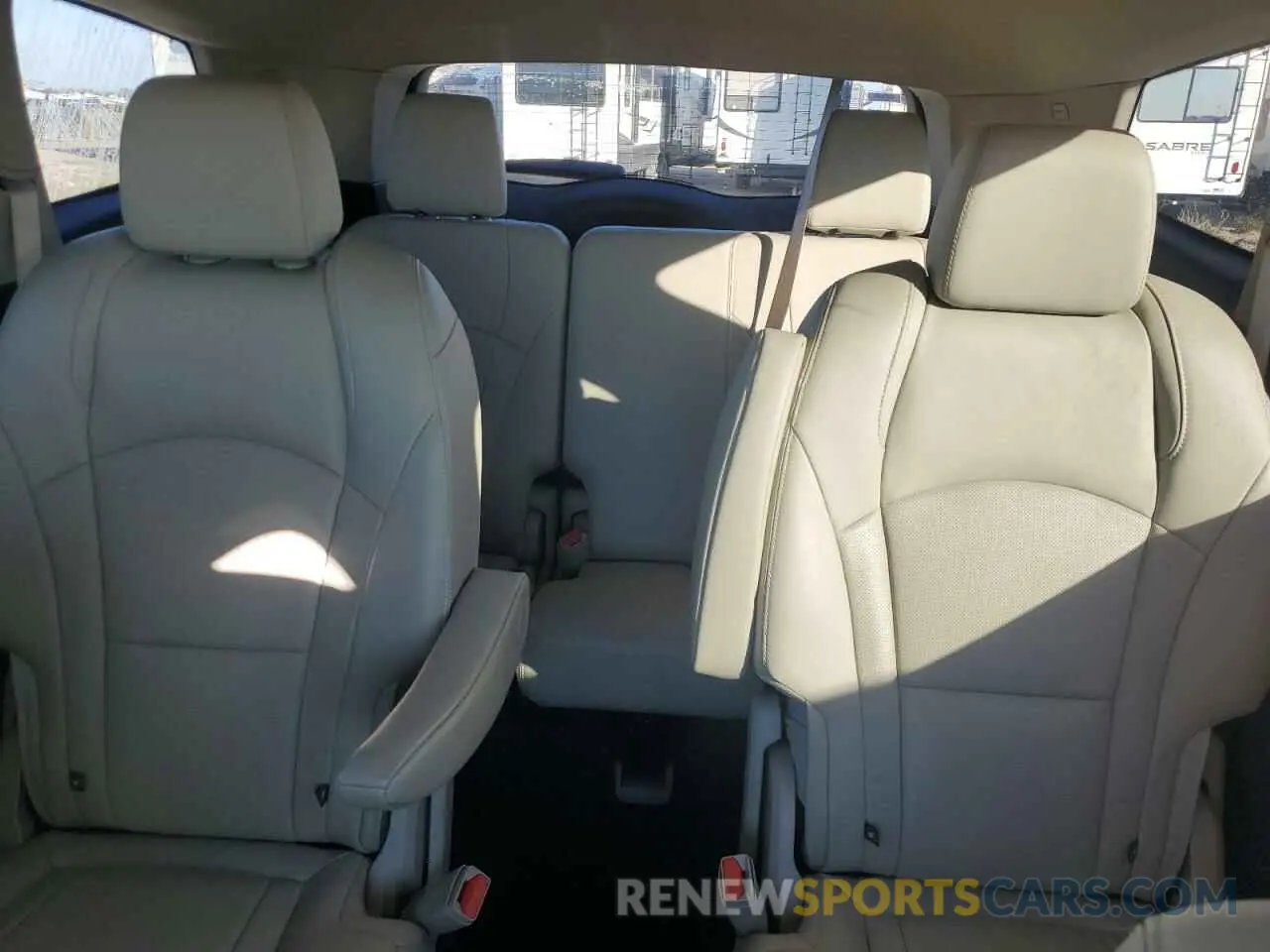 10 fotografías del automóvil dañado 5GAERBKW9KJ225556 BUICK ENCLAVE 2019