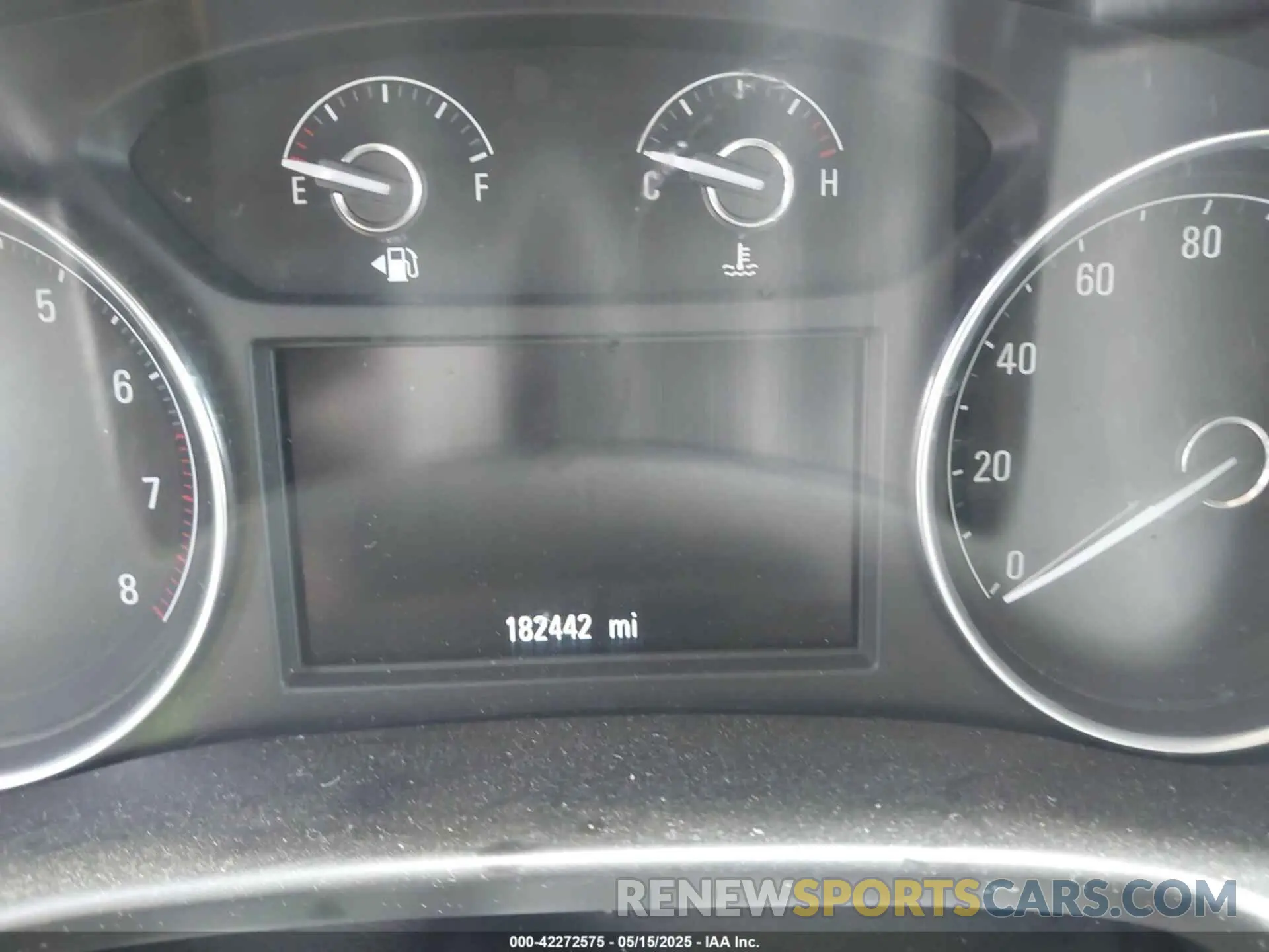 7 fotografías del automóvil dañado 5GAERBKWXKJ270635 BUICK ENCLAVE 2019
