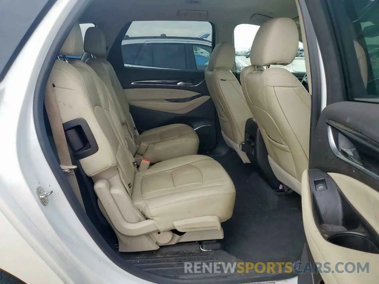 11 fotografías del automóvil dañado 5GAERBKWXKJ304895 BUICK ENCLAVE 2019