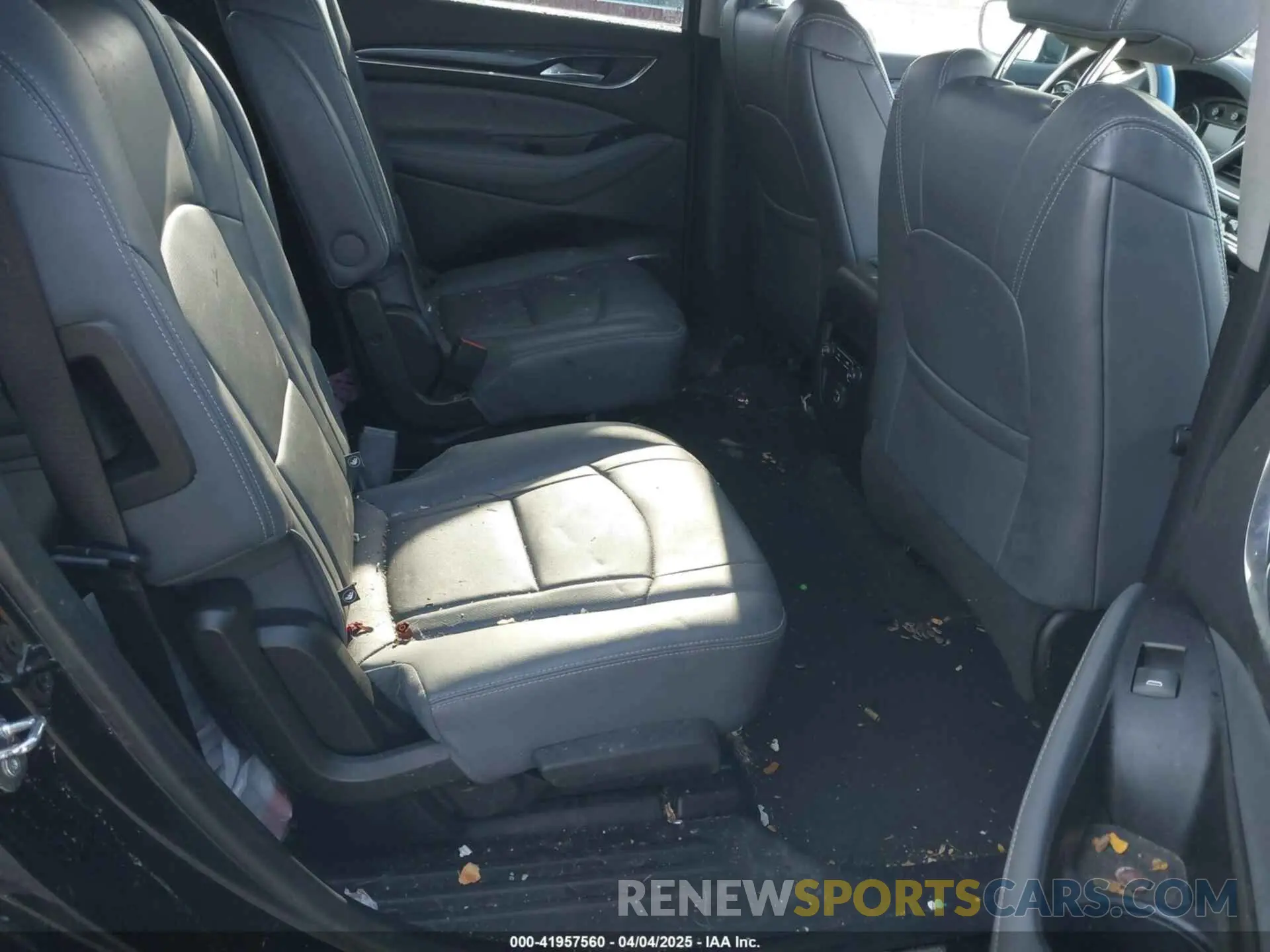 8 fotografías del automóvil dañado 5GAEVAKW1KJ290861 BUICK ENCLAVE 2019