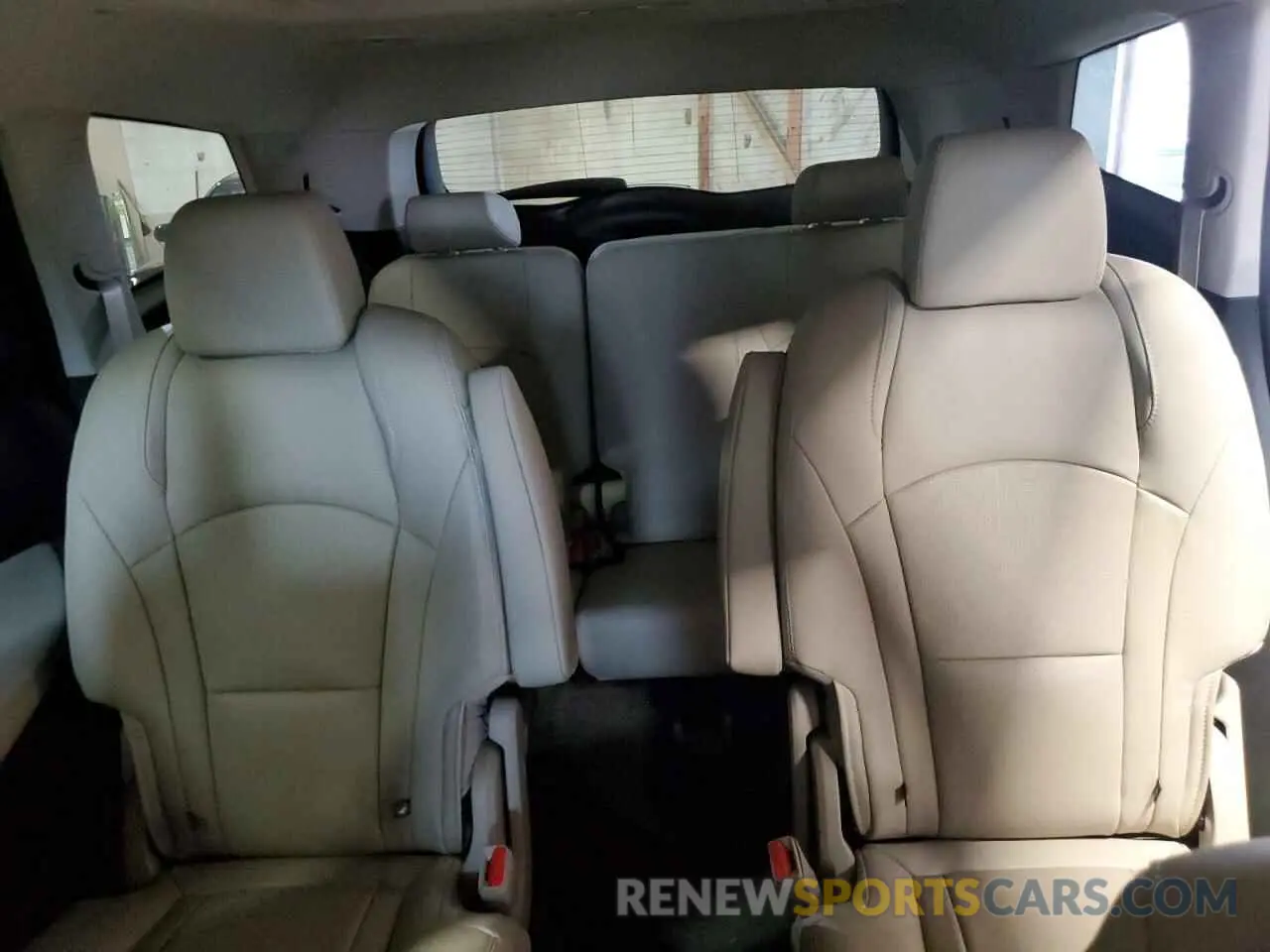 10 fotografías del automóvil dañado 5GAEVAKW2KJ110559 BUICK ENCLAVE 2019