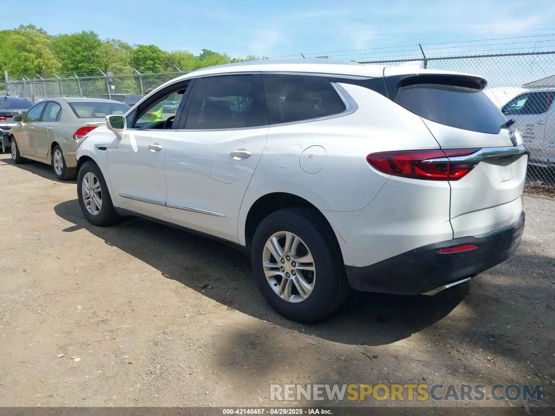 3 fotografías del automóvil dañado 5GAEVAKW4KJ306602 BUICK ENCLAVE 2019