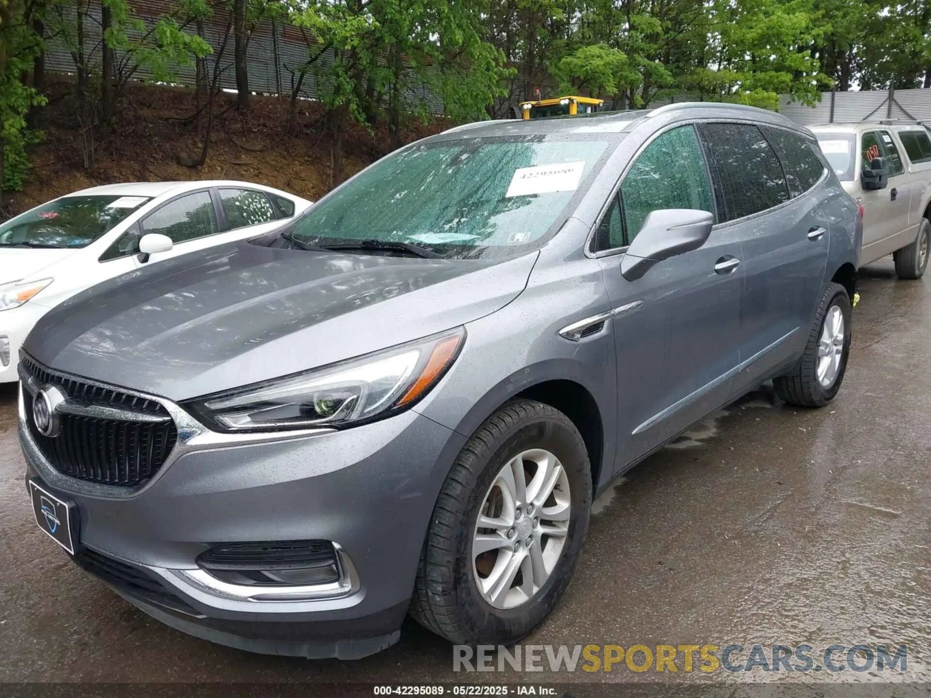 2 fotografías del automóvil dañado 5GAEVAKW5KJ287350 BUICK ENCLAVE 2019