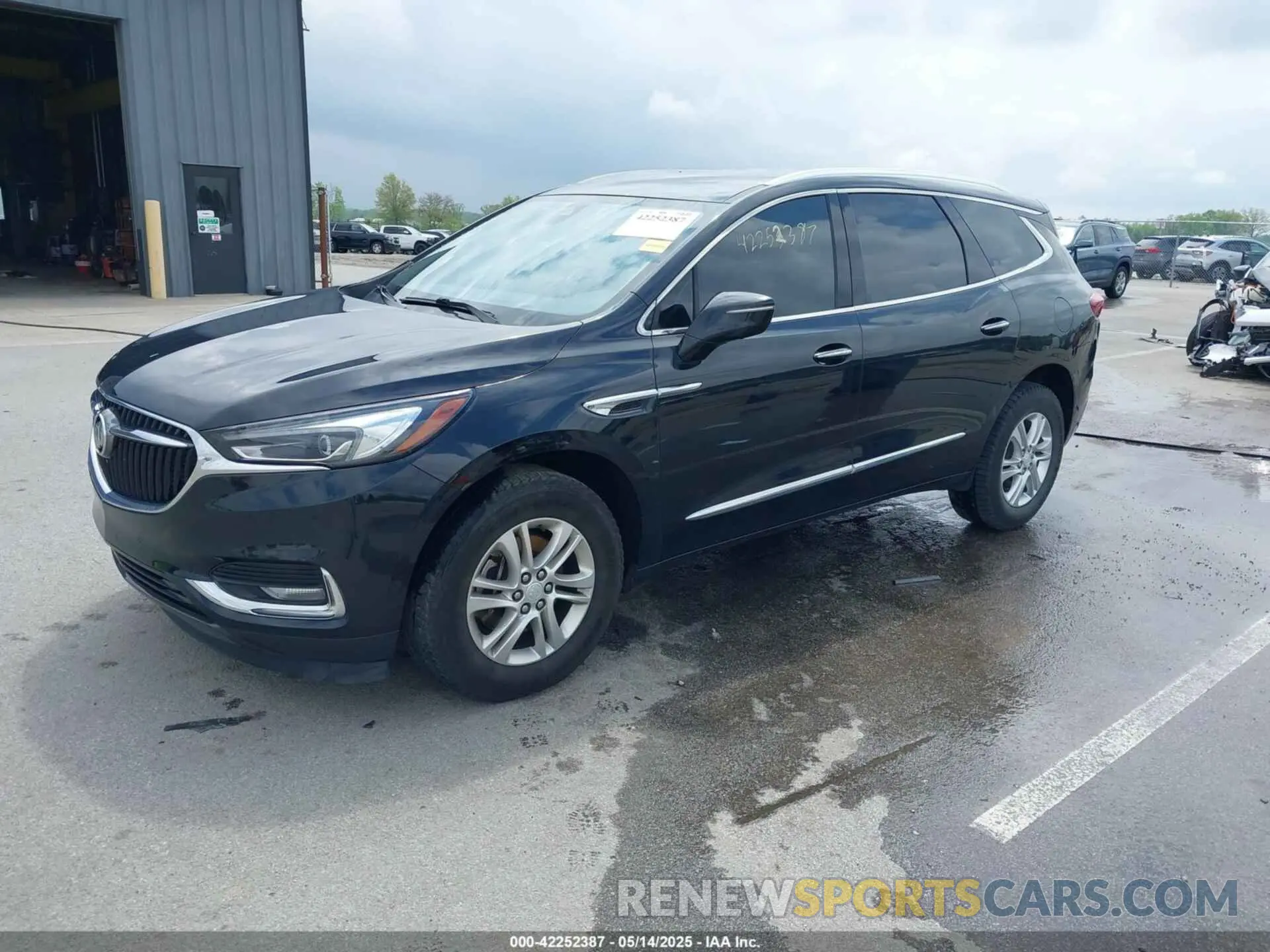 2 fotografías del automóvil dañado 5GAEVBKW3KJ301350 BUICK ENCLAVE 2019