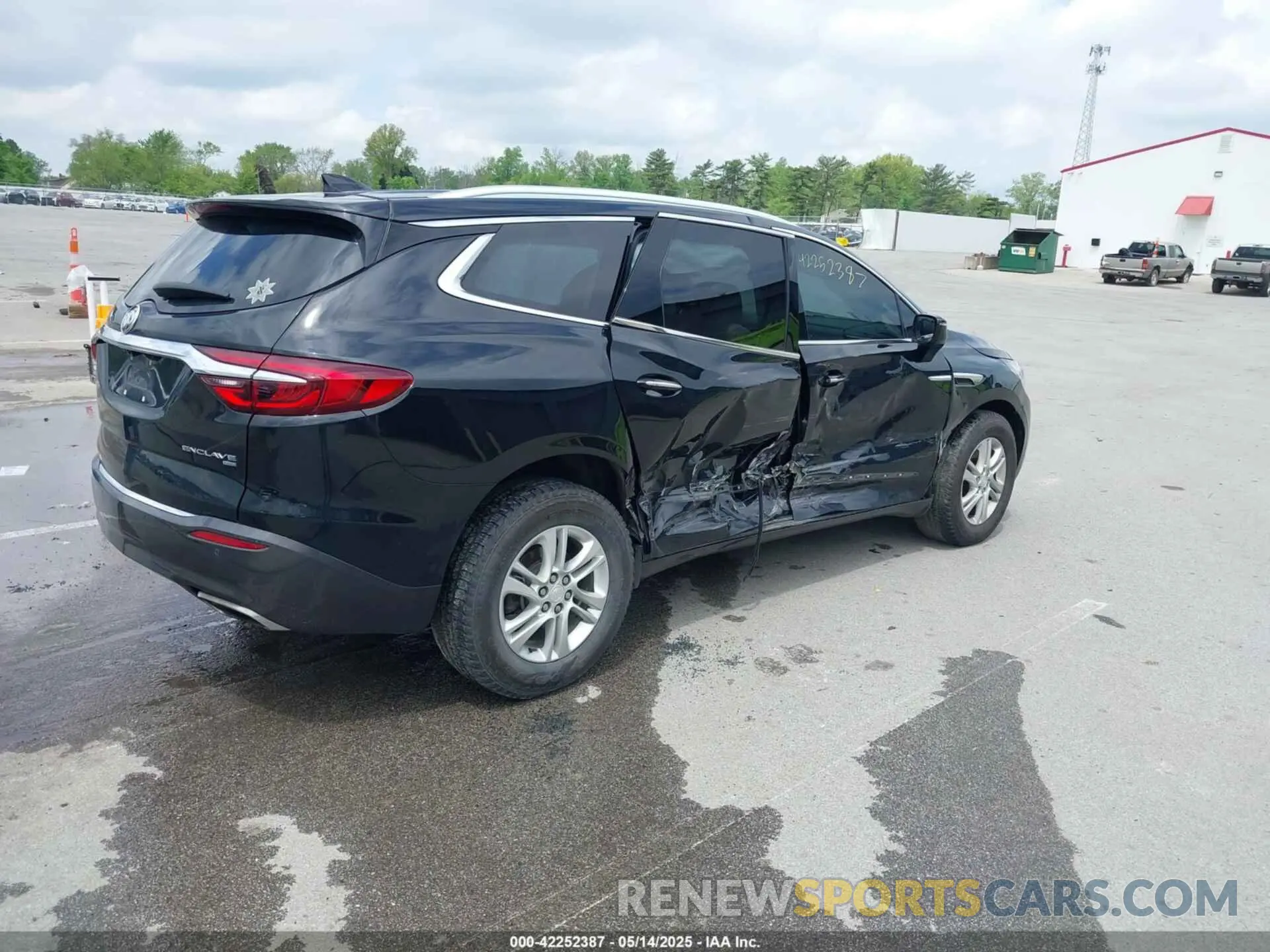4 fotografías del automóvil dañado 5GAEVBKW3KJ301350 BUICK ENCLAVE 2019