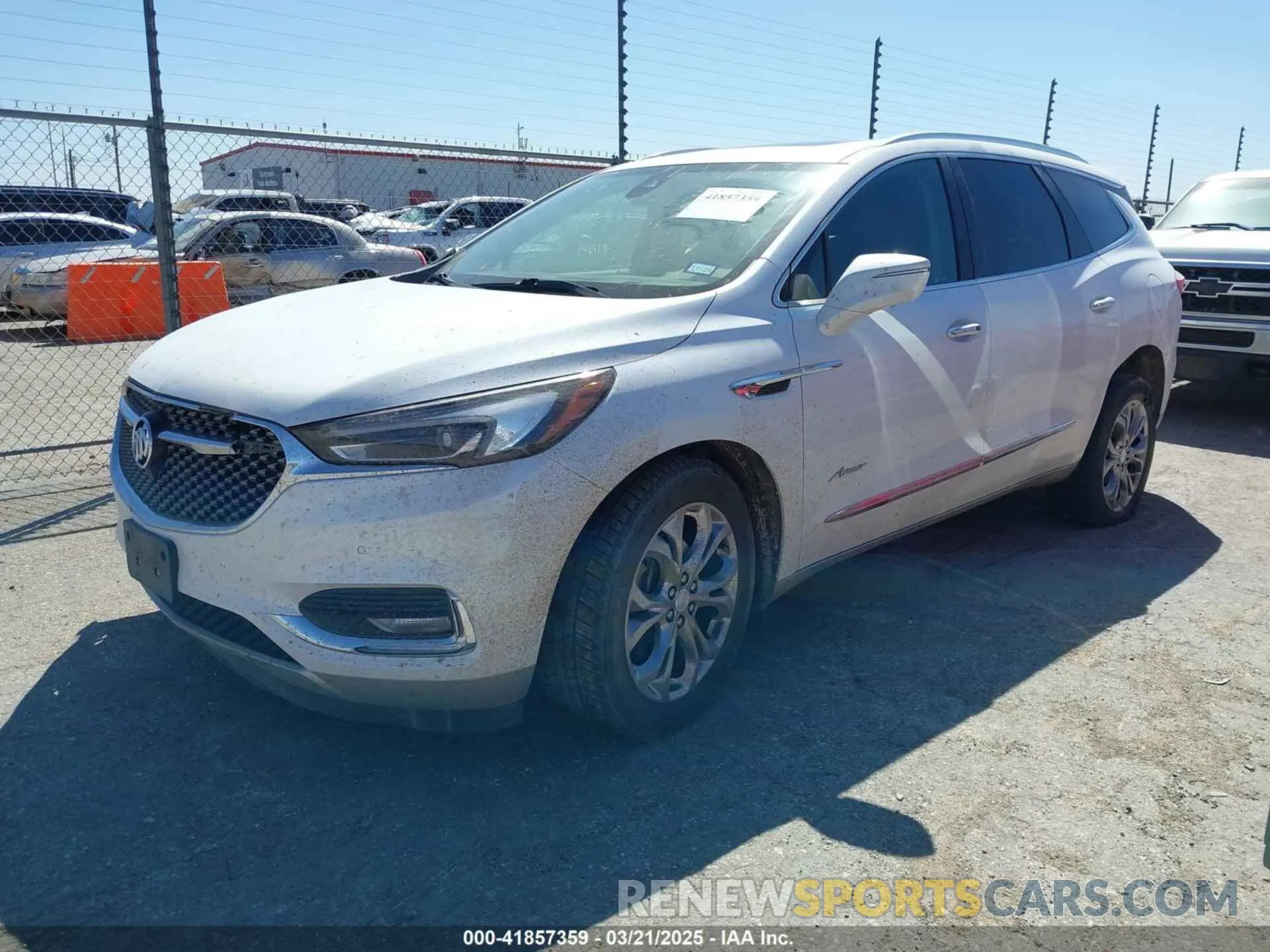 2 fotografías del automóvil dañado 5GAEVCKW2KJ317321 BUICK ENCLAVE 2019