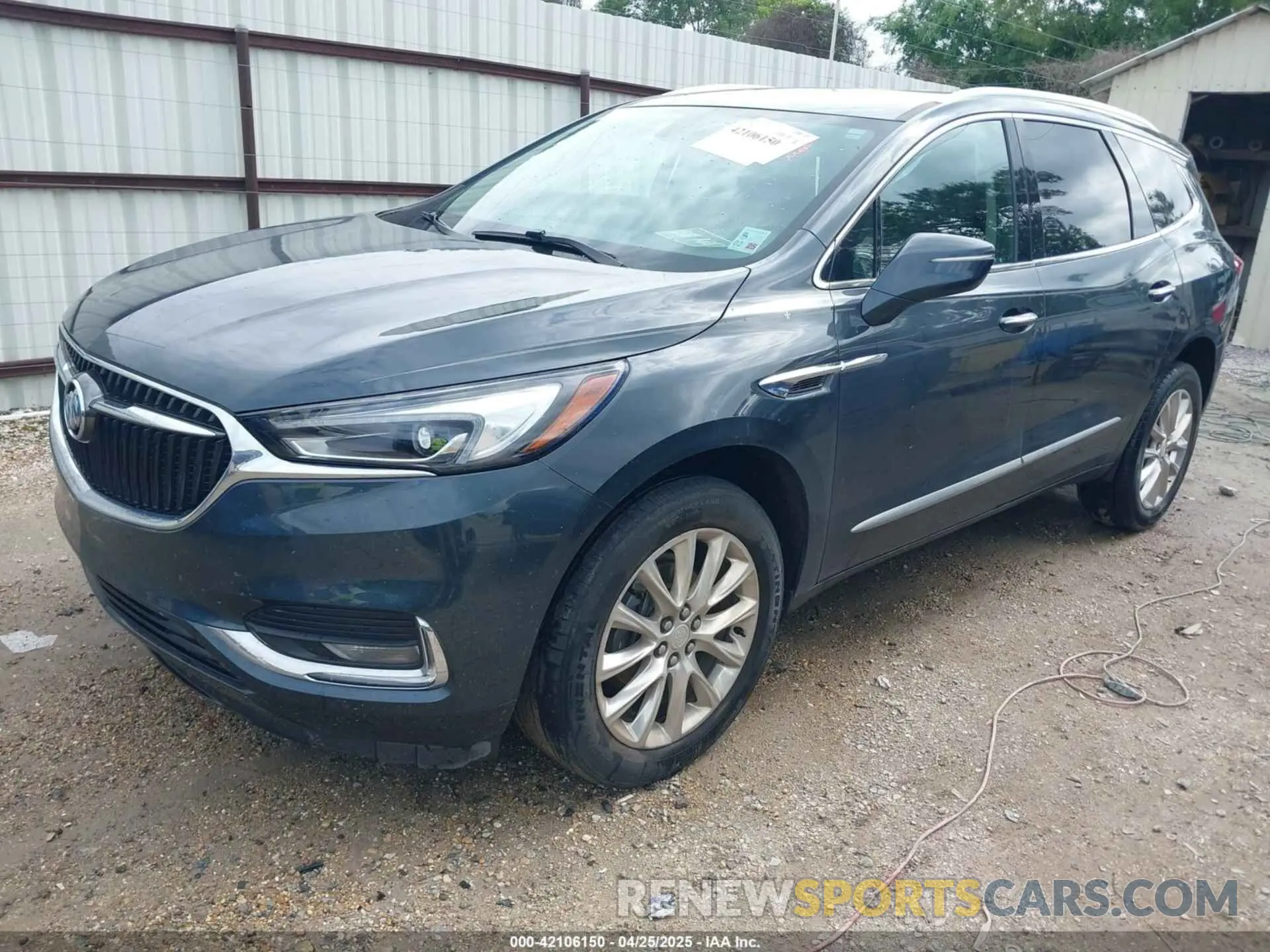 2 fotografías del automóvil dañado 5GAERBKW4LJ194086 BUICK ENCLAVE 2020