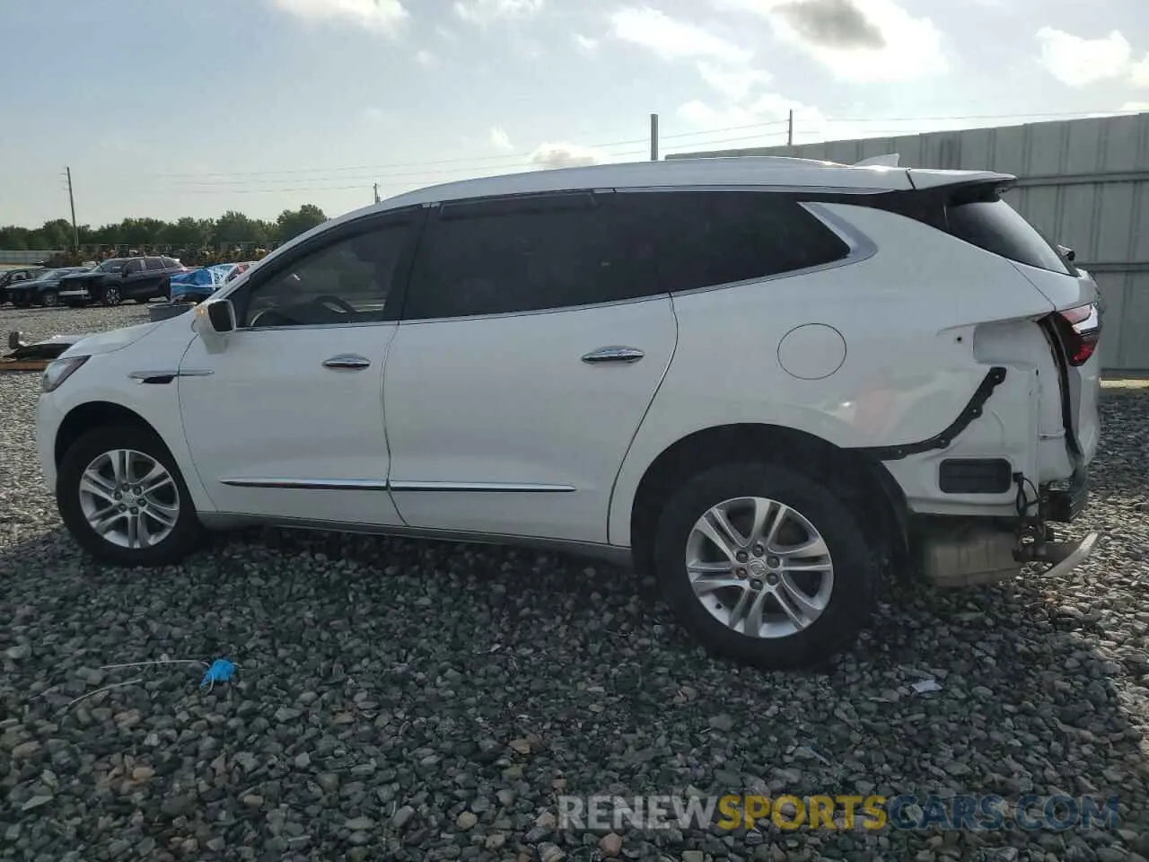 2 fotografías del automóvil dañado 5GAERBKW7LJ118751 BUICK ENCLAVE 2020
