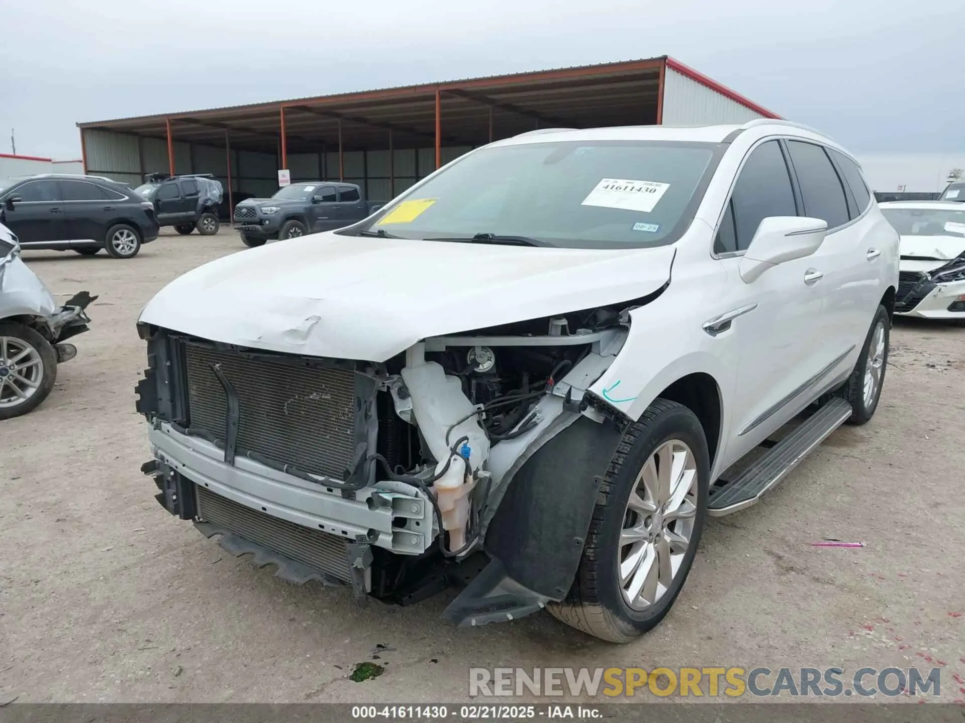 2 fotografías del automóvil dañado 5GAERBKW7LJ161762 BUICK ENCLAVE 2020
