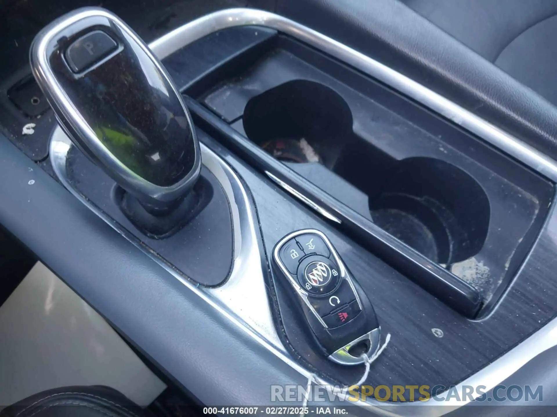 11 fotografías del automóvil dañado 5GAERBKW8LJ125823 BUICK ENCLAVE 2020