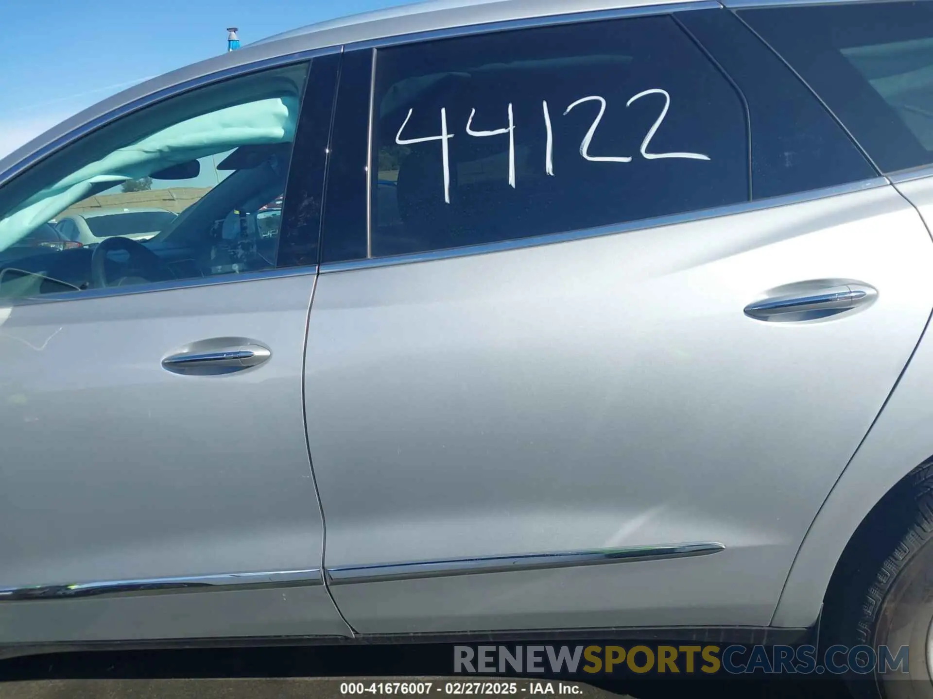 14 fotografías del automóvil dañado 5GAERBKW8LJ125823 BUICK ENCLAVE 2020