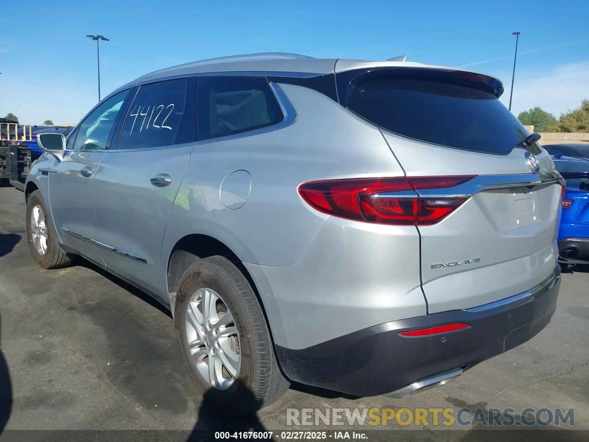 3 fotografías del automóvil dañado 5GAERBKW8LJ125823 BUICK ENCLAVE 2020