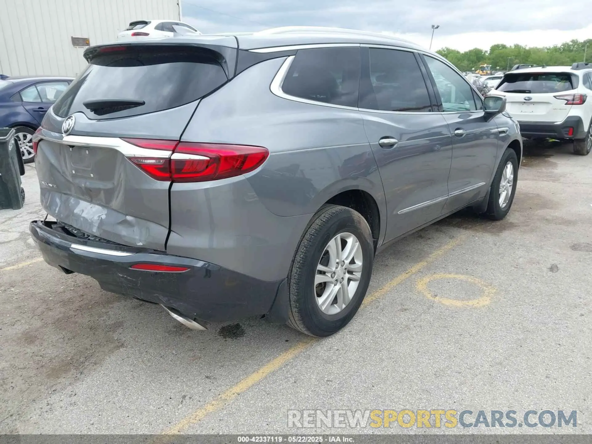 4 fotografías del automóvil dañado 5GAERBKW8LJ221211 BUICK ENCLAVE 2020