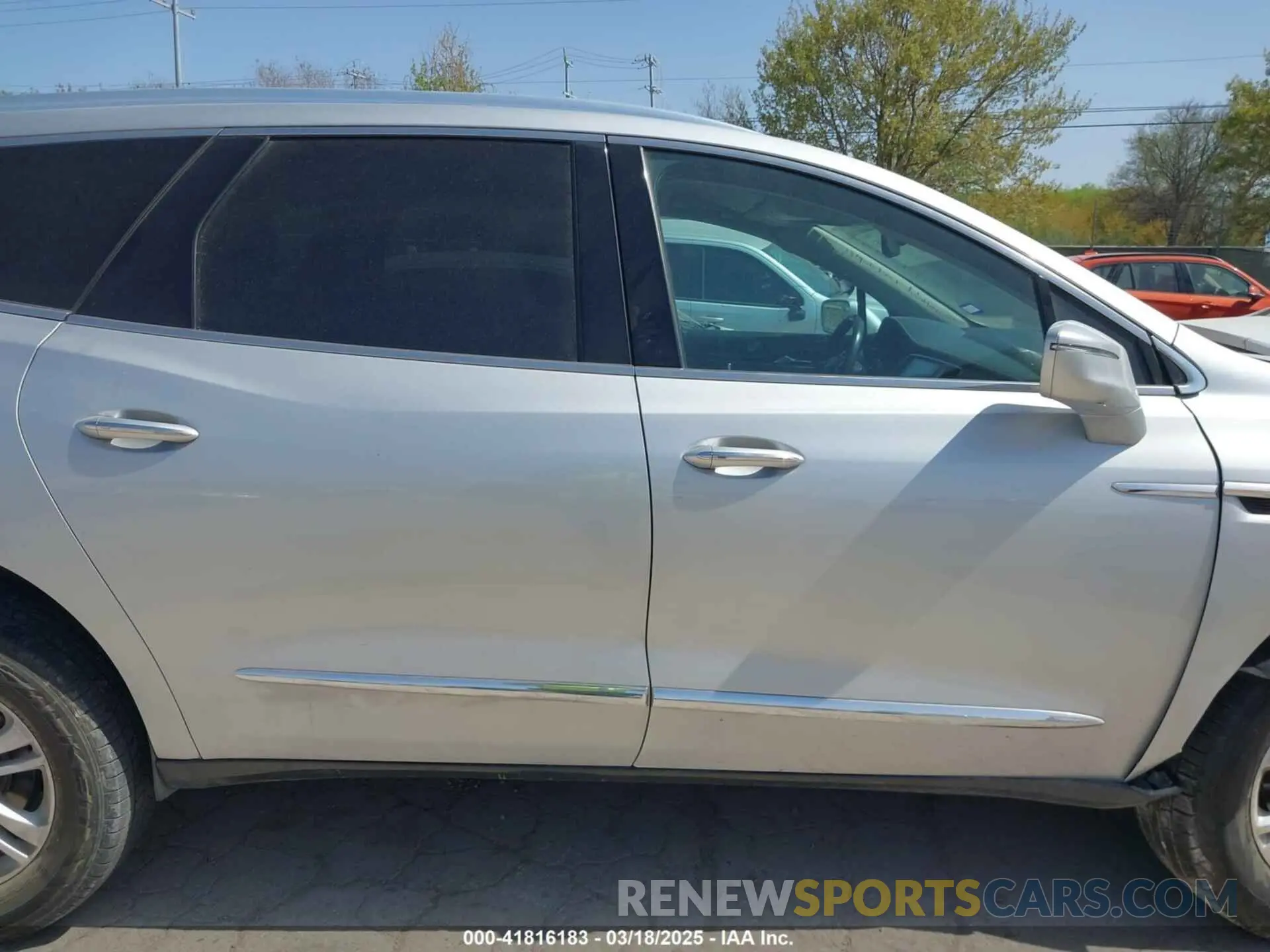 13 fotografías del automóvil dañado 5GAERBKWXLJ103371 BUICK ENCLAVE 2020