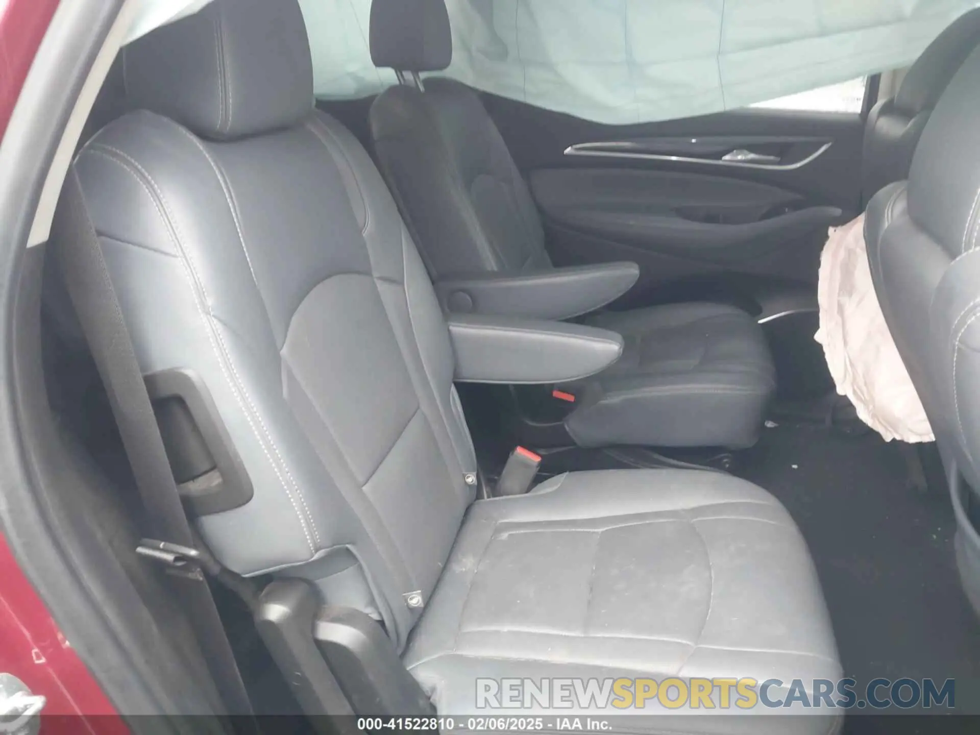 8 fotografías del automóvil dañado 5GAERBKWXLJ113477 BUICK ENCLAVE 2020