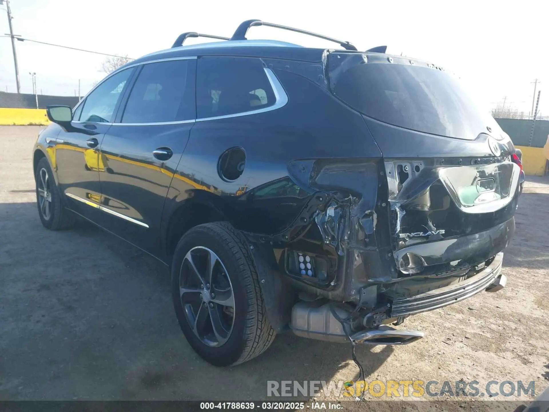3 fotografías del automóvil dañado 5GAERBKWXLJ228614 BUICK ENCLAVE 2020
