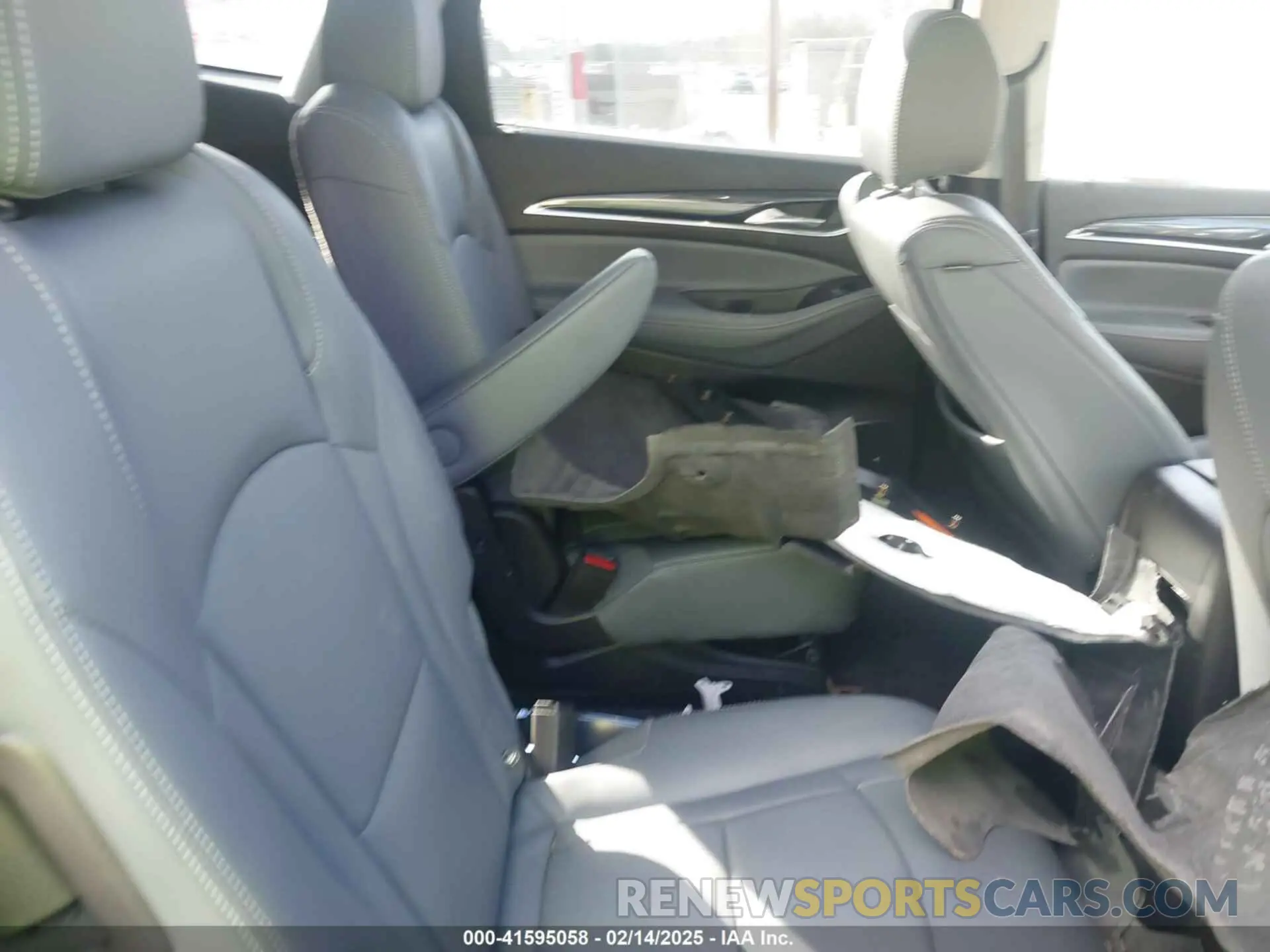 8 fotografías del automóvil dañado 5GAEVAKW1LJ301035 BUICK ENCLAVE 2020