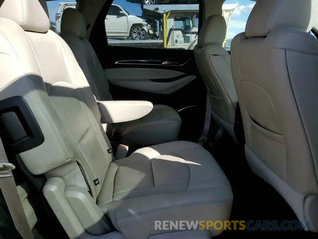 11 fotografías del automóvil dañado 5GAEVAKW5LJ209488 BUICK ENCLAVE 2020