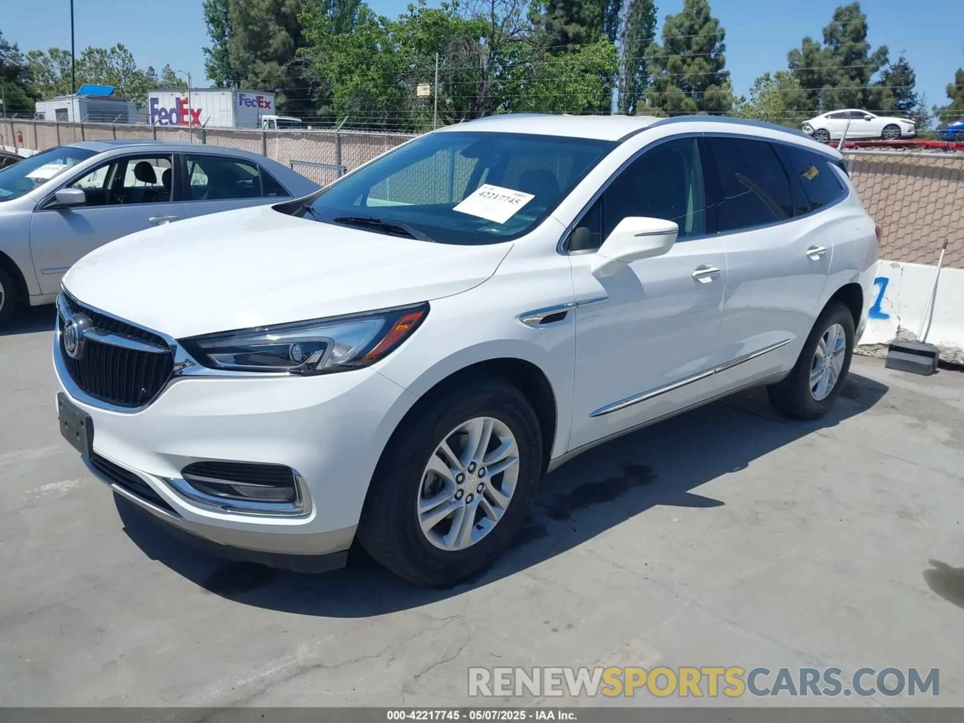2 fotografías del automóvil dañado 5GAEVAKW7LJ107383 BUICK ENCLAVE 2020