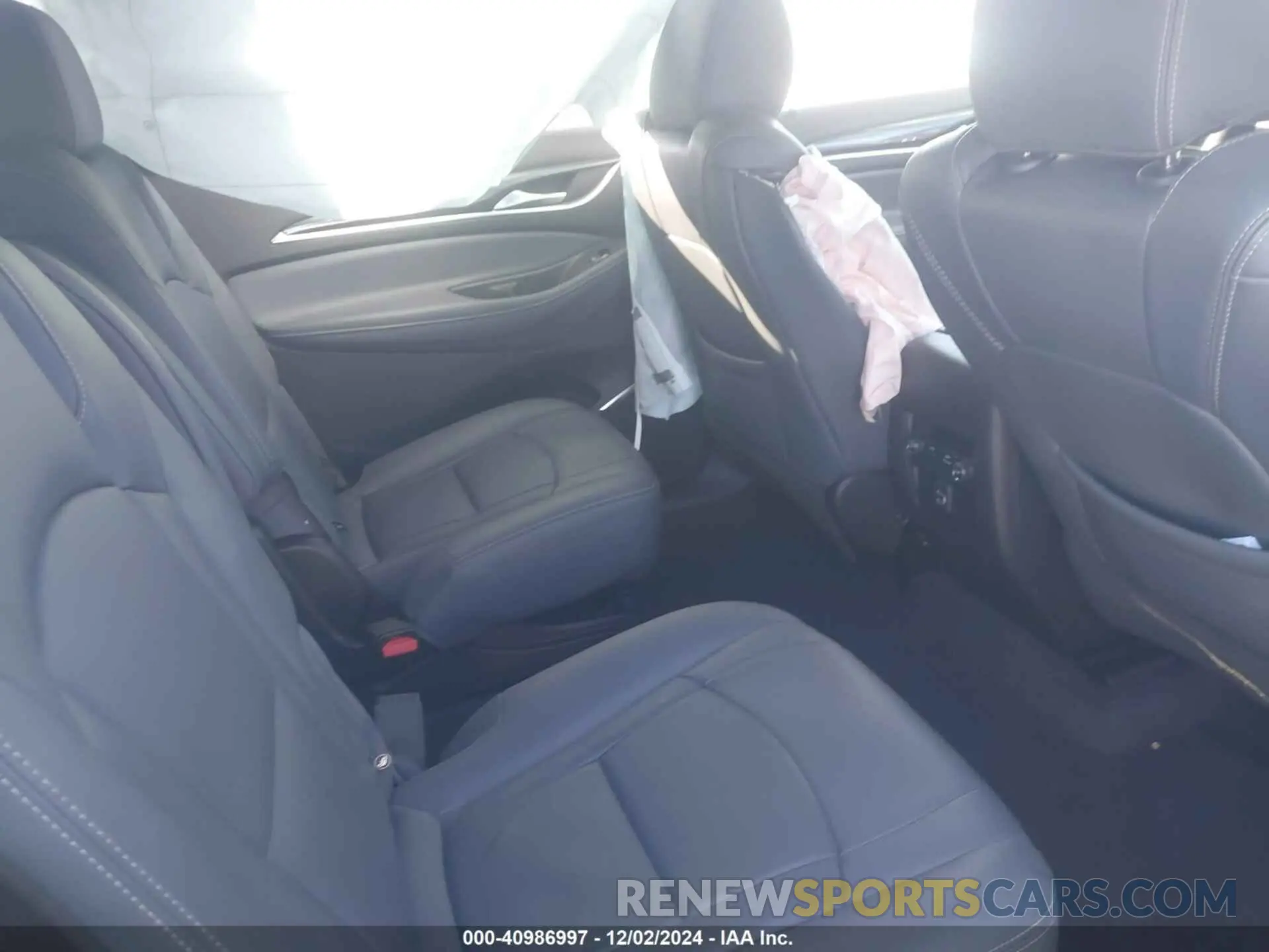 8 fotografías del automóvil dañado 5GAERBKW8MJ146916 BUICK ENCLAVE 2021