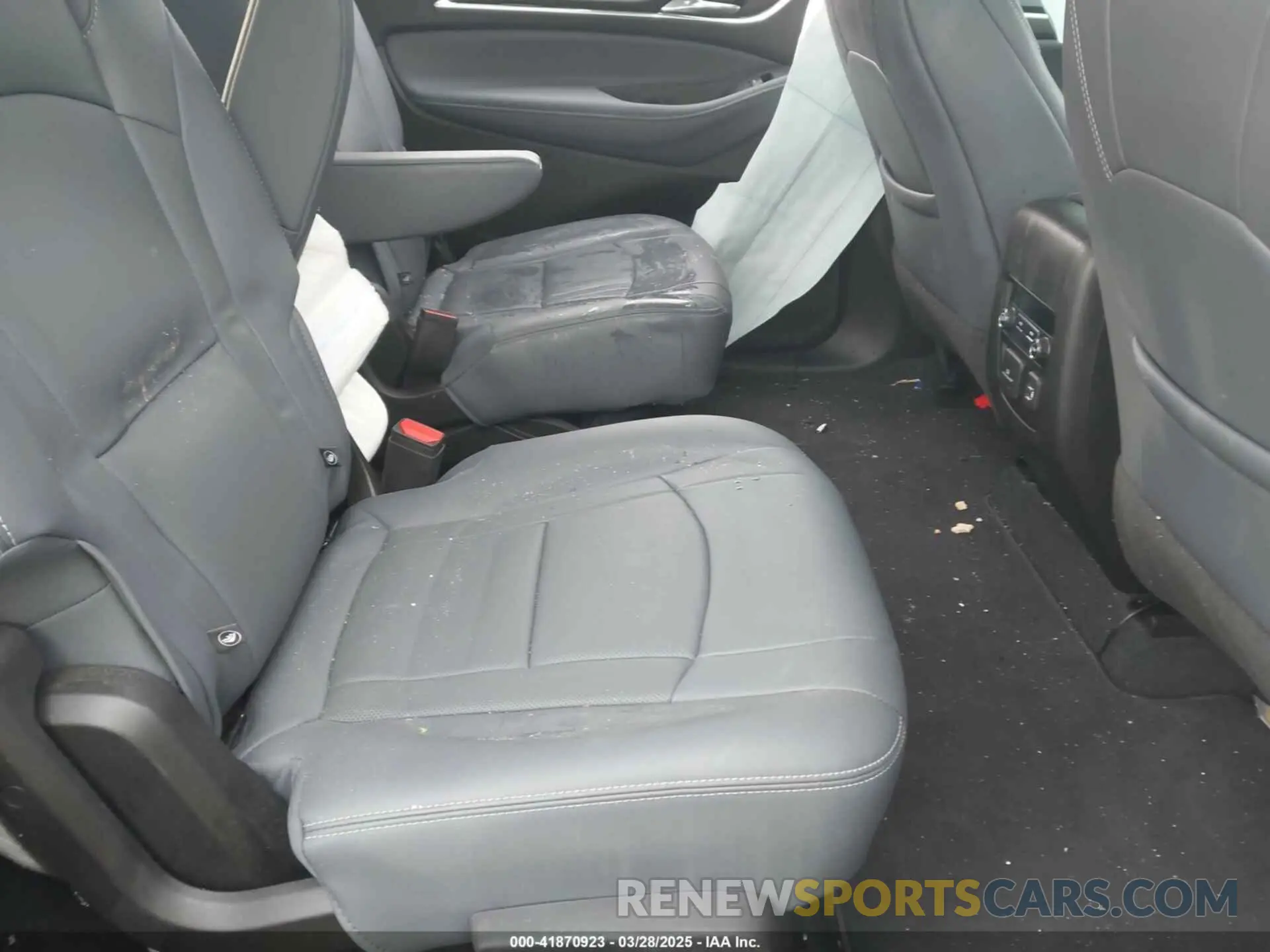 8 fotografías del automóvil dañado 5GAEVAKW6MJ186613 BUICK ENCLAVE 2021
