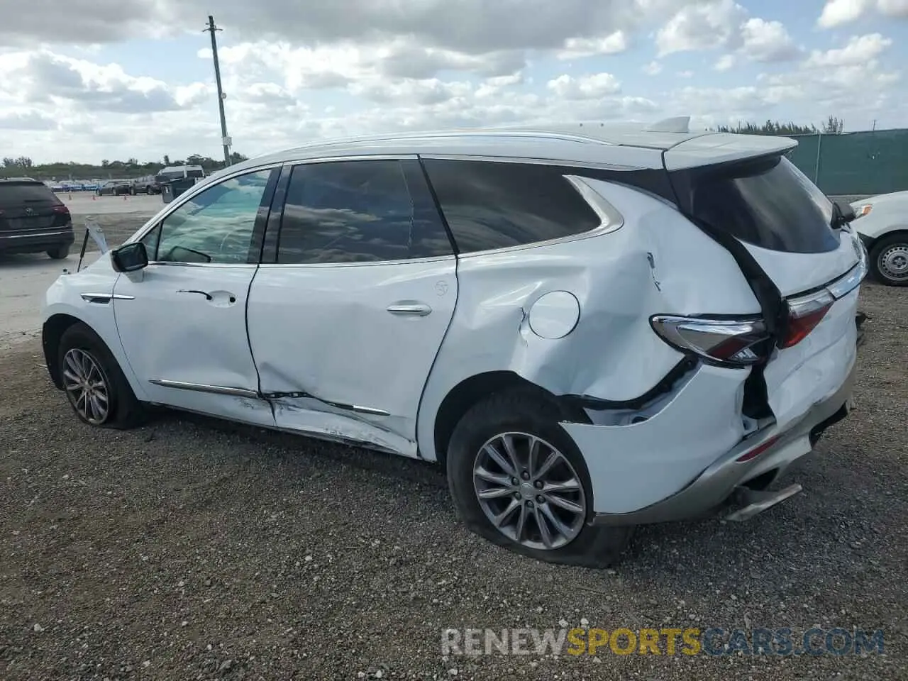 2 fotografías del automóvil dañado 5GAERBKW1NJ181248 BUICK ENCLAVE 2022