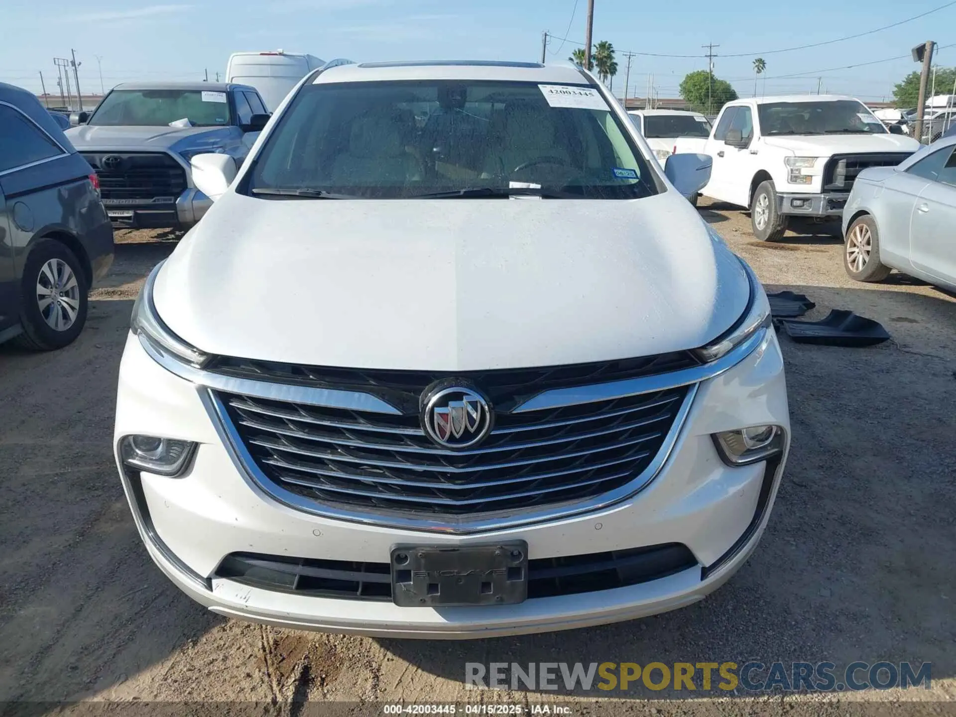 12 fotografías del automóvil dañado 5GAERBKW5NJ172469 BUICK ENCLAVE 2022